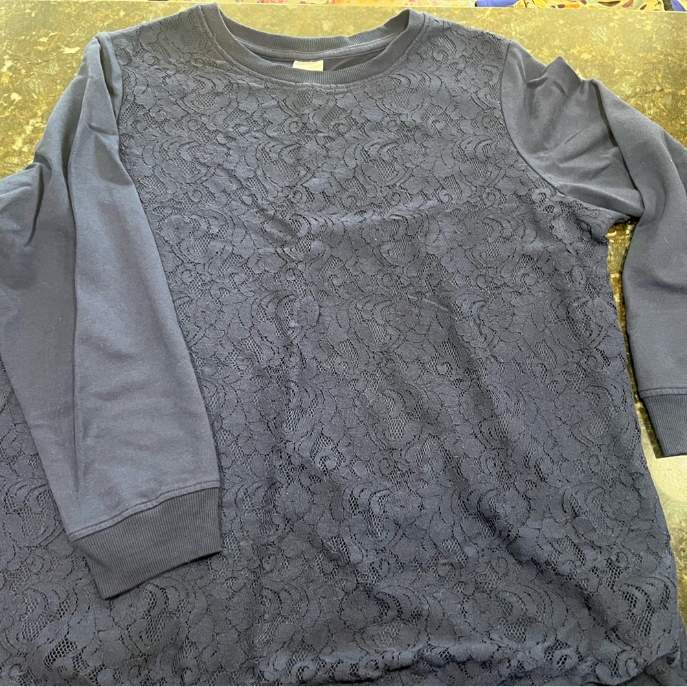 $5 when bundled. Sweatshirt with lace front